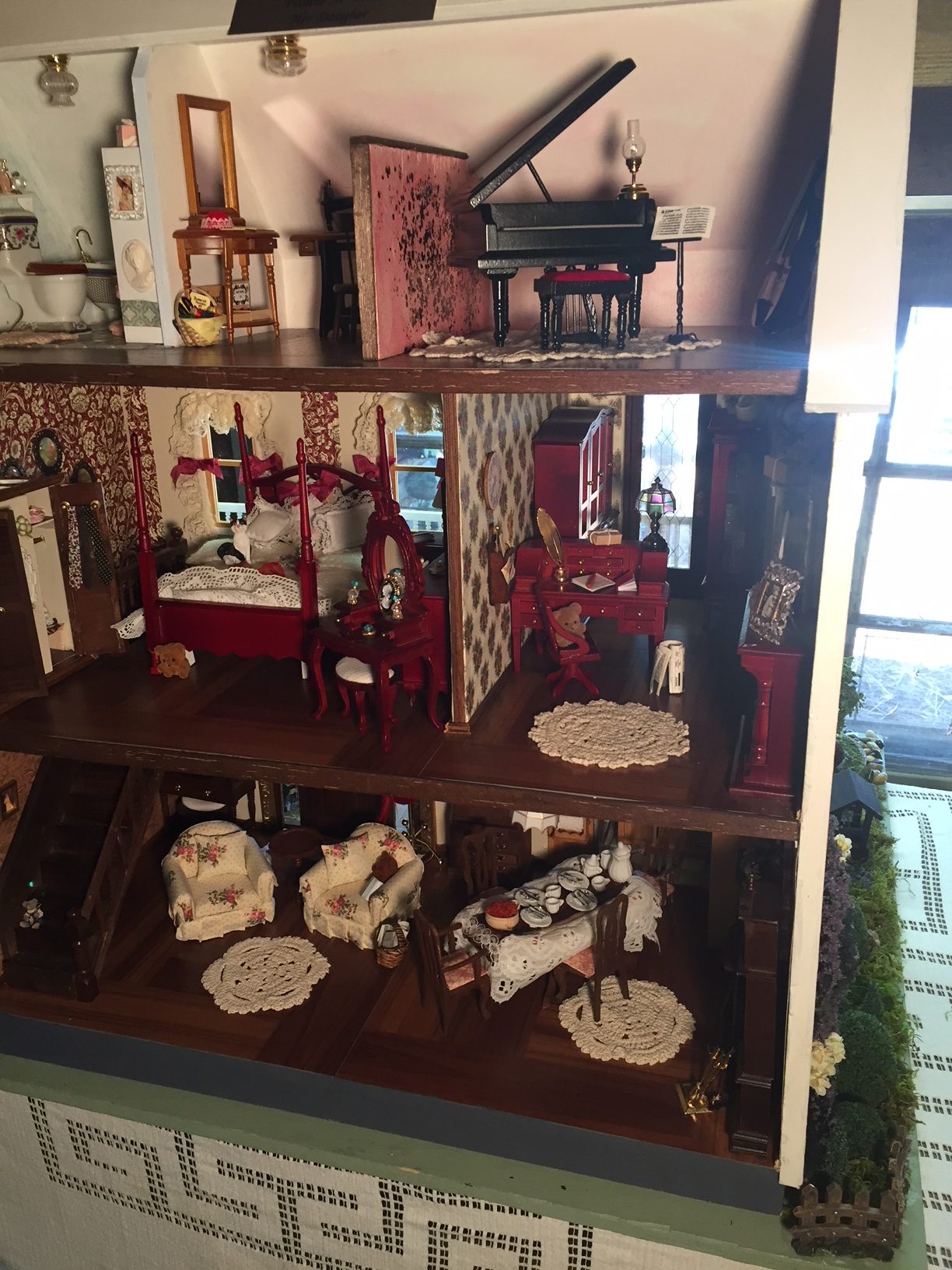 Sandhills Woman's Exchange - Artisans for Sale