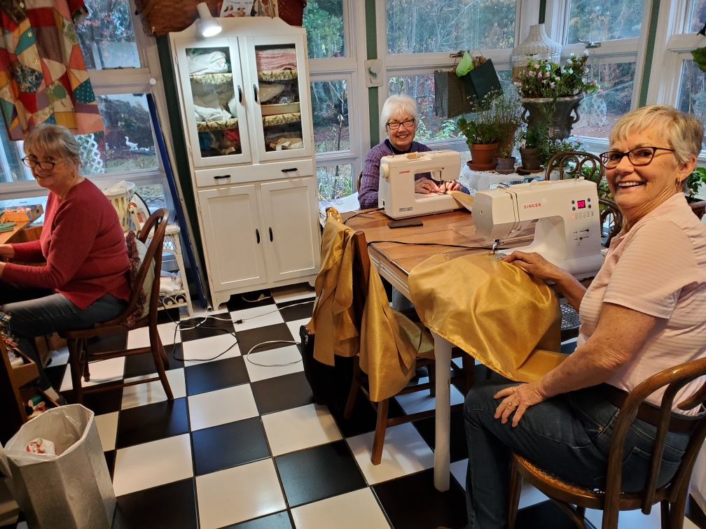 Santa at the Cabin 11-23-19